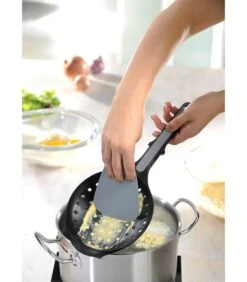GEFU Spaetzle-lepel SCODEL -Beste Keukengerei Winkel 781df1f48fc84f6db6503fcca6540b5b