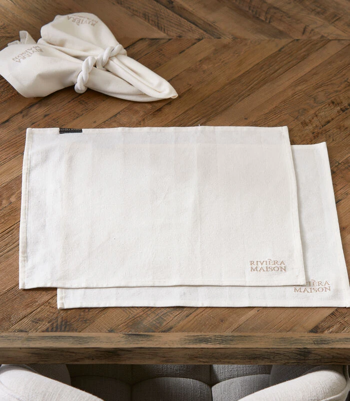 Placemat Set Katoen, Plain Onderlegger - Whisper White - Wit - 2 Stuks 4 Placemat Set Katoen, Plain Onderlegger - Whisper White - Wit - 2 Stuks - Afbeelding 2