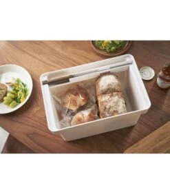 Yamazaki Bread Case With Knife Holder - Tower - White -Beste Keukengerei Winkel a9a5b4a42aae4232ae948a5e6cbefc6f