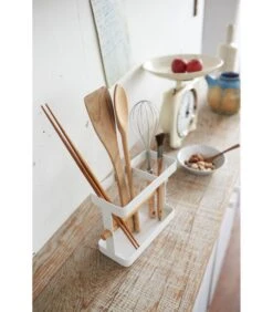 Yamazaki Kitchen Tool Stand - Tosca - White -Beste Keukengerei Winkel b2a6513d0b38451ba171bcfe4477e286