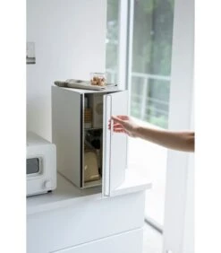 Yamazaki Bread Case Tall - Tower - White -Beste Keukengerei Winkel c2410cc5a6c2410ea21323a76528ccfe