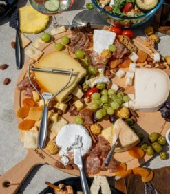 Serveerplank Rond Amigo XL - Met Handgreep - Bruin - ⌀ 42 Cm -Beste Keukengerei Winkel e61501d086e94b3e872cefa8893bb9e6